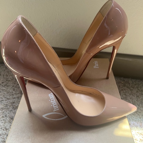 Authentic Christian Louboutin So Kate - Picture 3 of 8